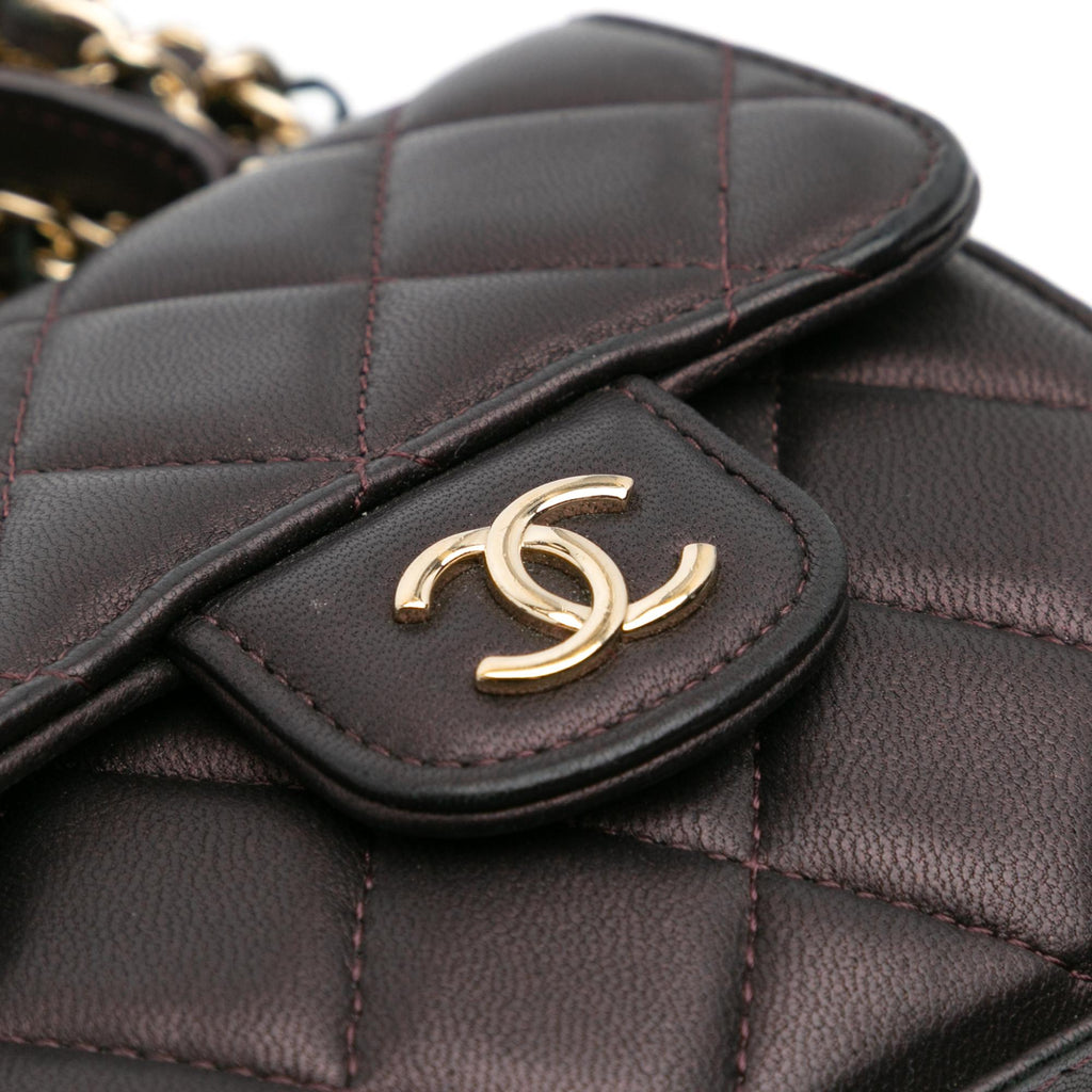 Chanel CC Quilted Iridescent Lambskin Top Handle Flap Clutch With Chain
