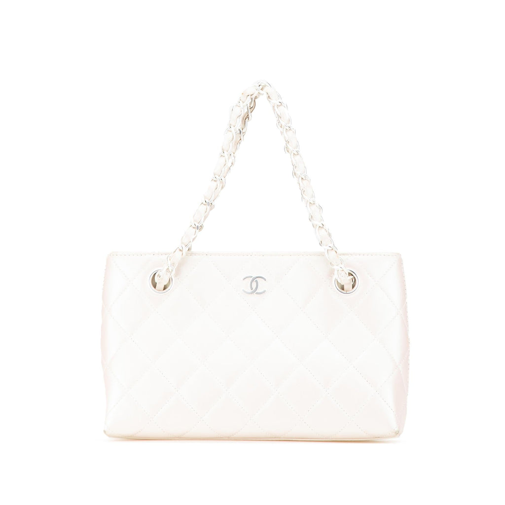 Chanel CC Quilted Irisdescent Lambskin Chain Handbag