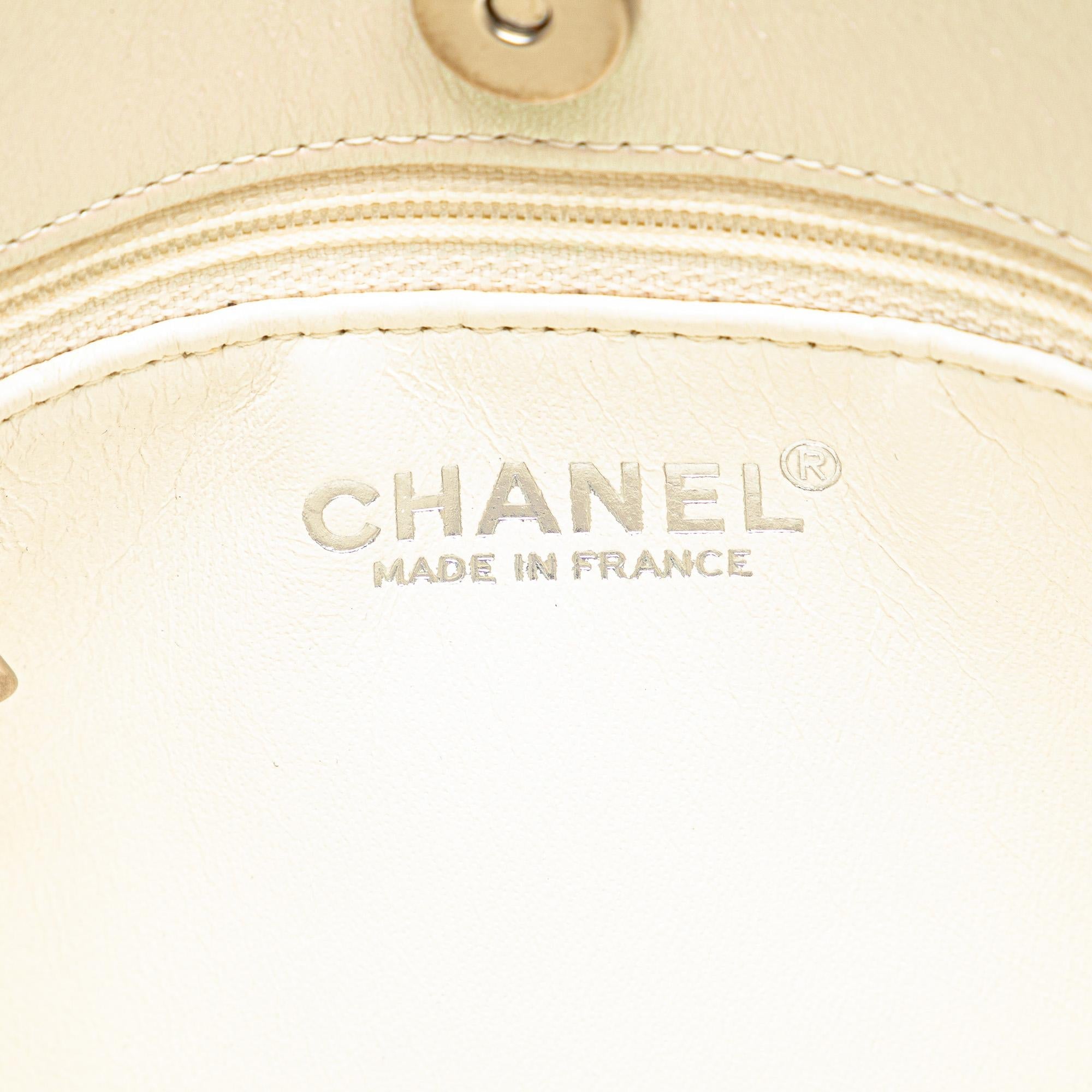 Chanel CC Quilted Irisdescent Lambskin Chain Handbag