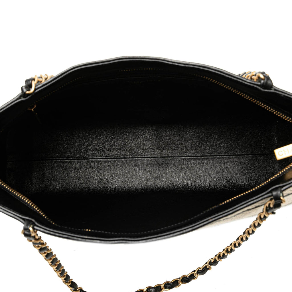 Chanel CC Quilted Jersey Tote (SHG-eUjRMY)