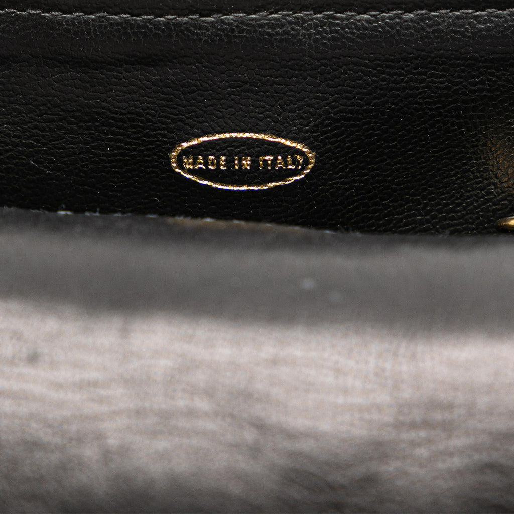 Chanel CC Quilted Lambskin Belt Bag (SHG-GMYcCg)