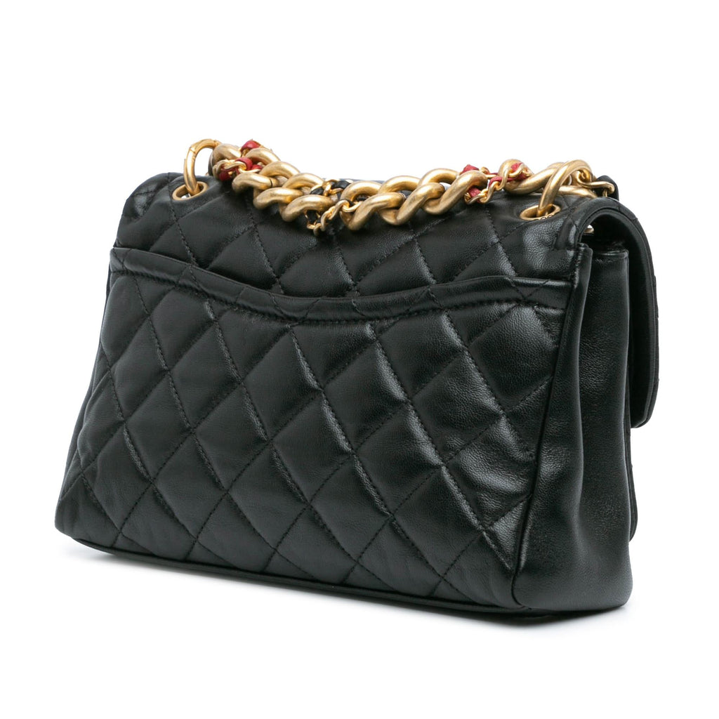 Chanel CC Quilted Lambskin Chain Link Flap