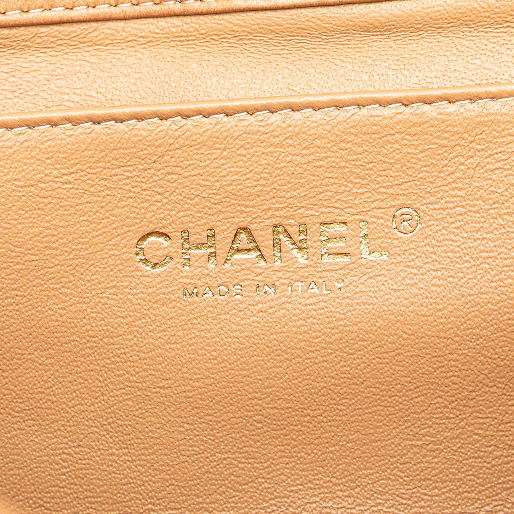 Chanel CC Quilted Lambskin Clutch With Chain