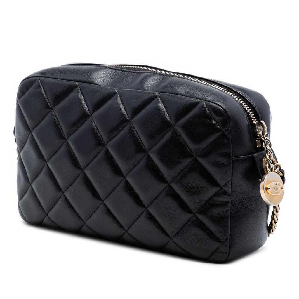 Chanel CC Quilted Lambskin Diamond Camera Bag