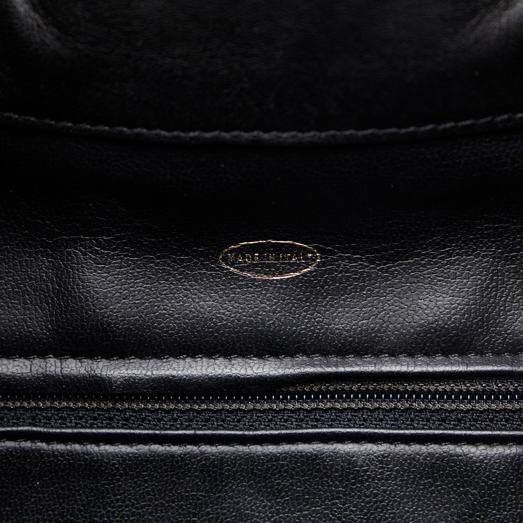 Chanel CC Quilted Lambskin Drawstring Backpack (SHG-86DOIB)