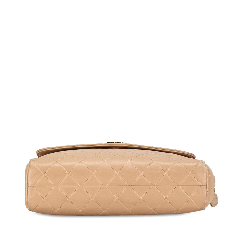 Chanel CC Quilted Lambskin Front Pocket Crossbody (SHG-m7G46D)