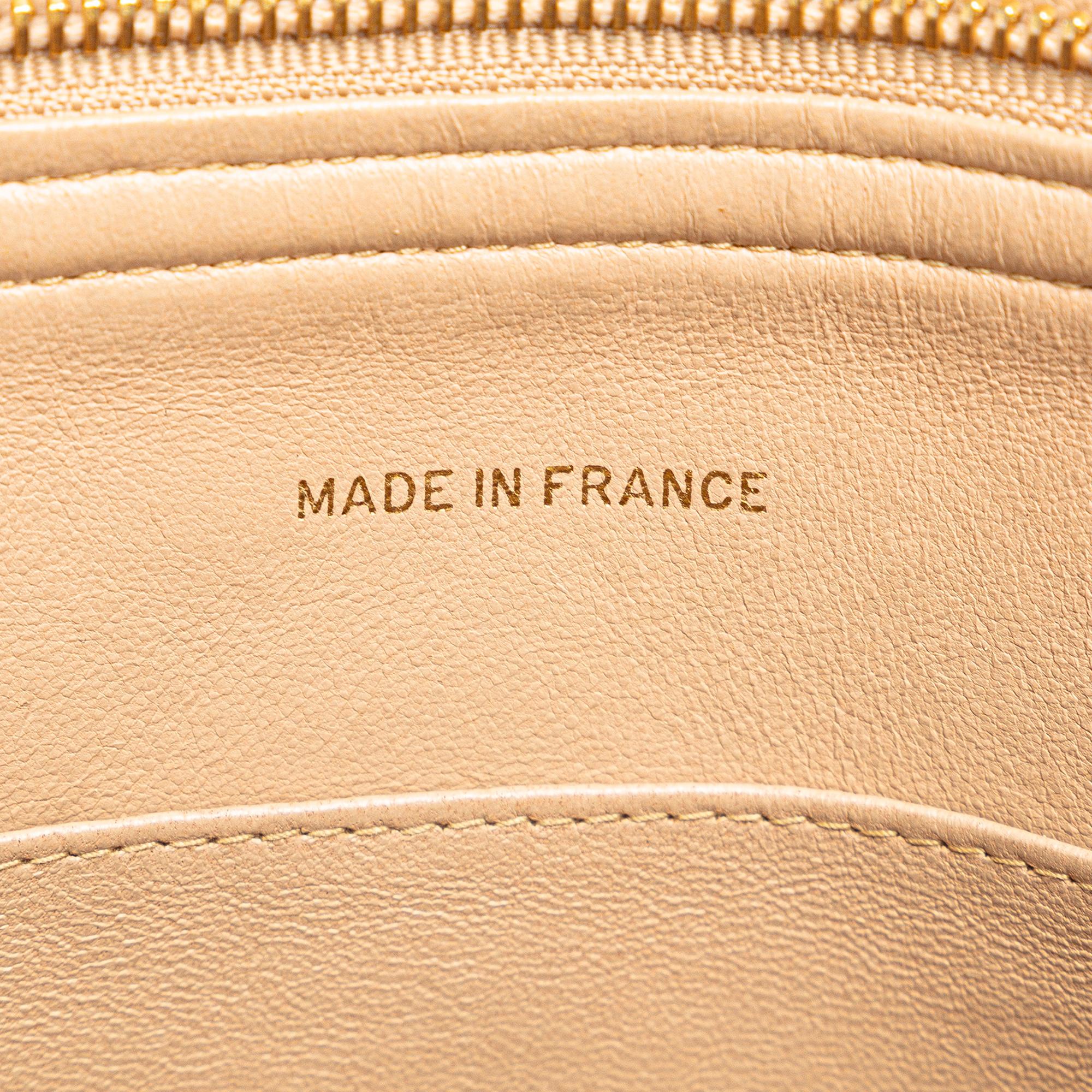 Chanel CC Quilted Lambskin Front Pocket Crossbody (SHG-m7G46D)