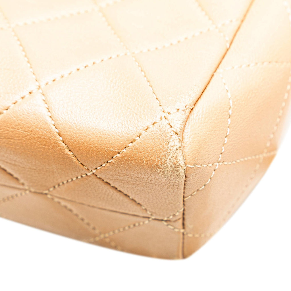Chanel CC Quilted Lambskin Front Pocket Crossbody (SHG-m7G46D)