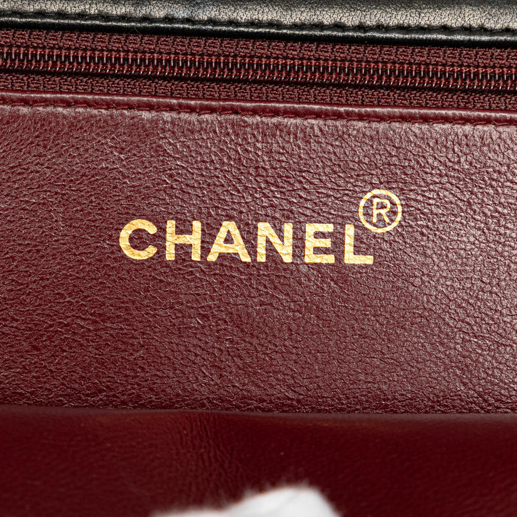 Chanel CC Quilted Lambskin Full Flap (SHG-mUBWMR)