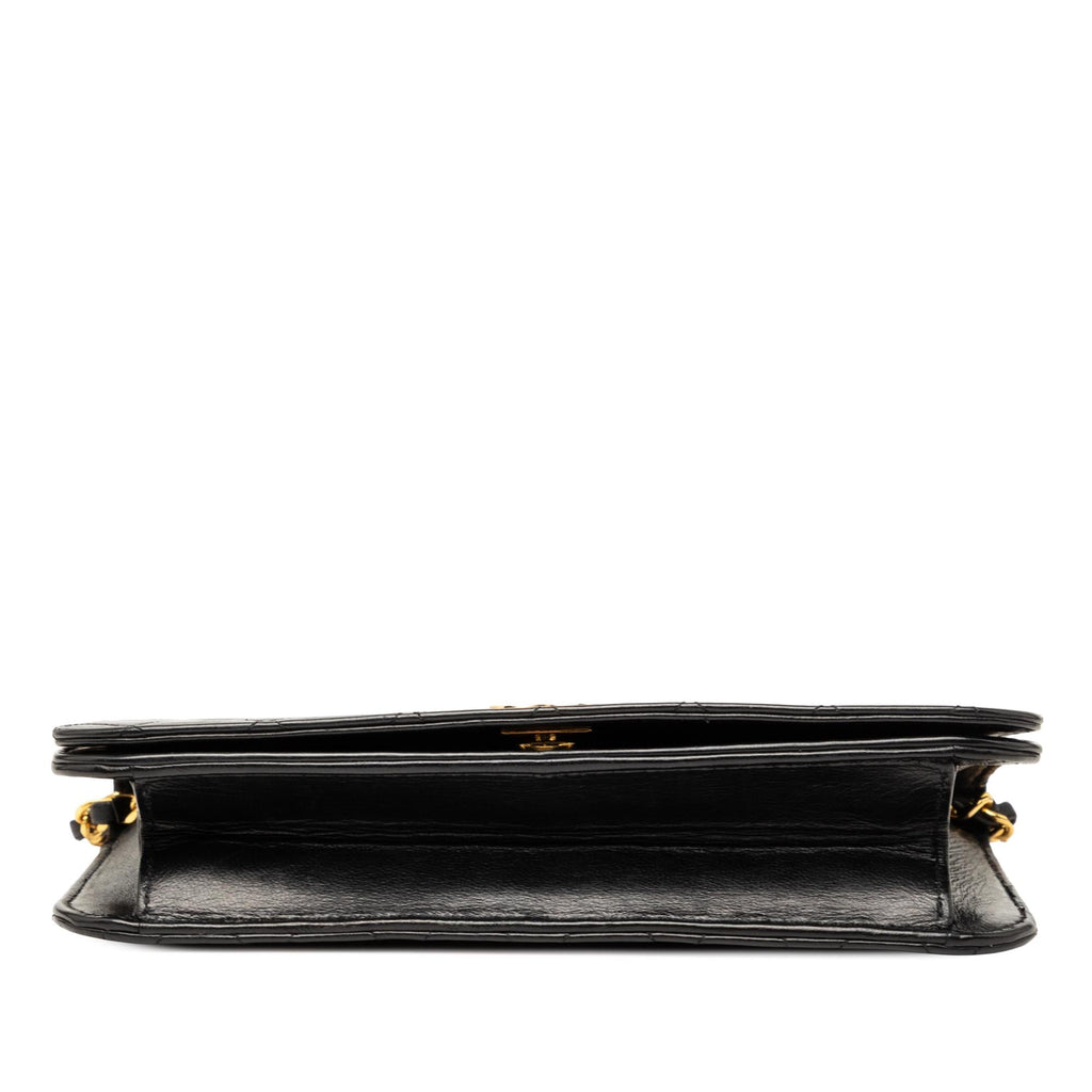 Chanel CC Quilted Lambskin Full Single Flap