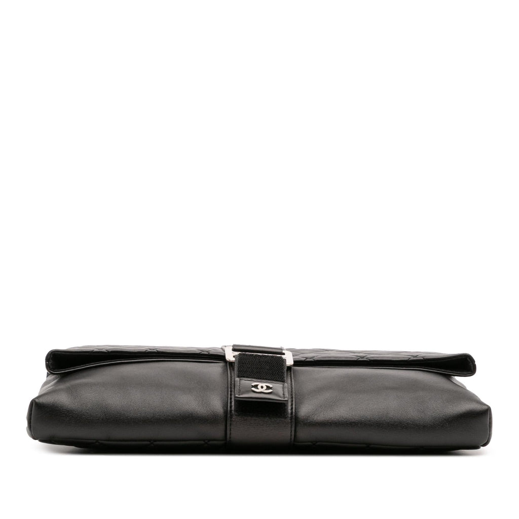 Chanel CC Quilted Lambskin Grip Clutch