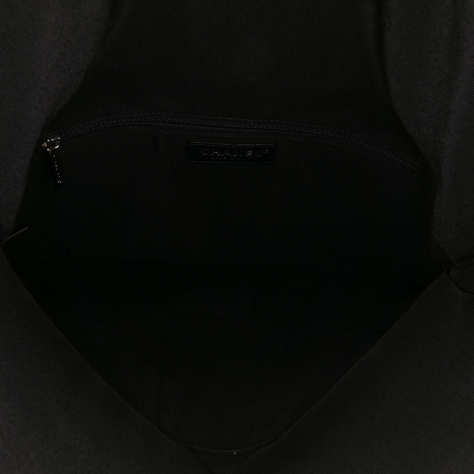 Chanel CC Quilted Lambskin Grip Clutch