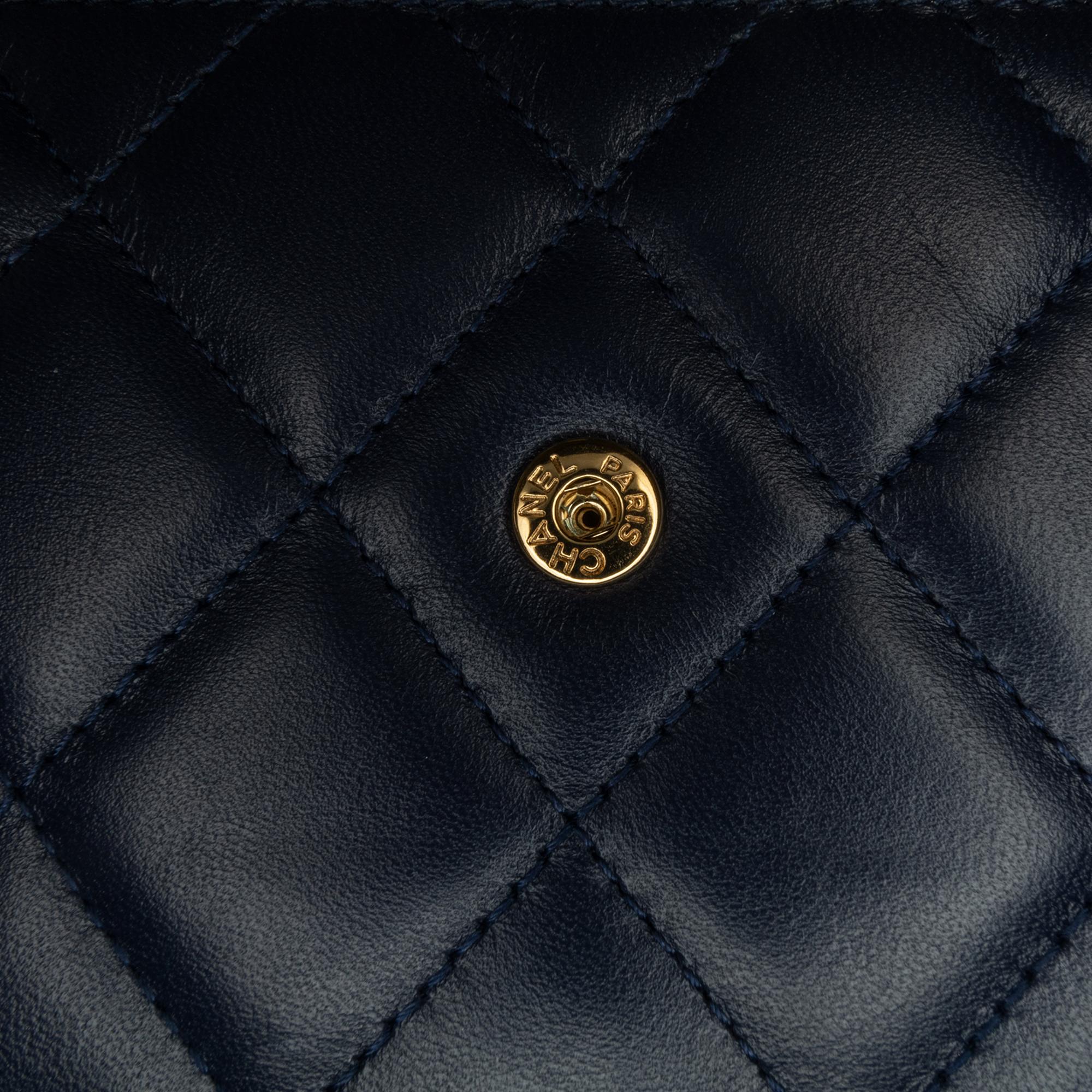 Chanel CC Quilted Lambskin Long Wallet (SHG-UW3ZCy)