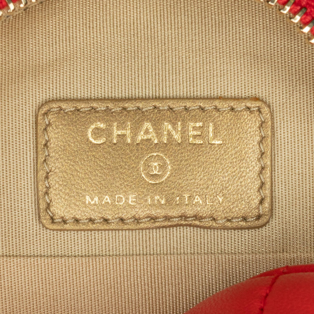 Chanel CC Quilted Lambskin Pearl Crush Round Clutch with Chain (SHG-NXSLvp)