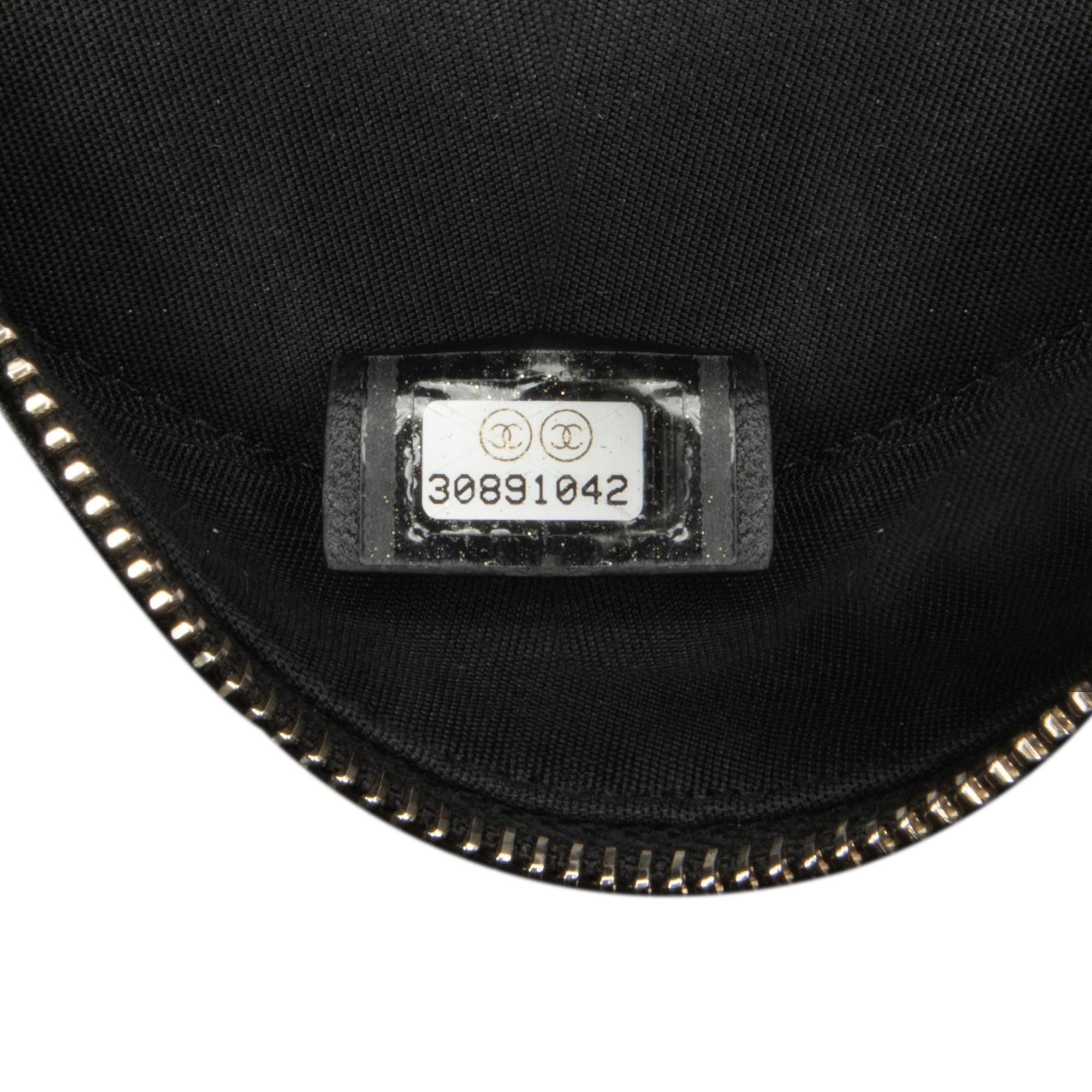 Chanel CC Quilted Lambskin Ribbon Round Clutch With Chain (SHG-oOGi2u)