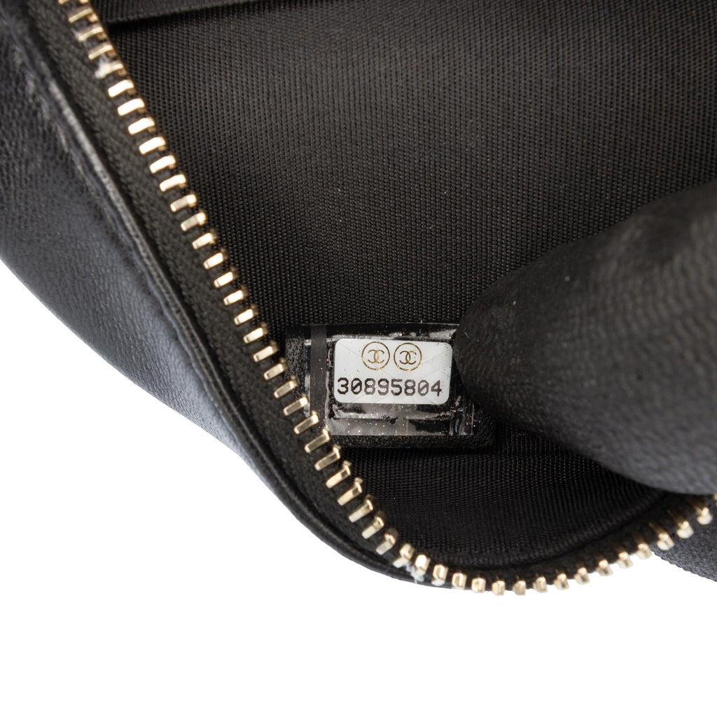 Chanel CC Quilted Lambskin Ribbon Round Clutch With Chain