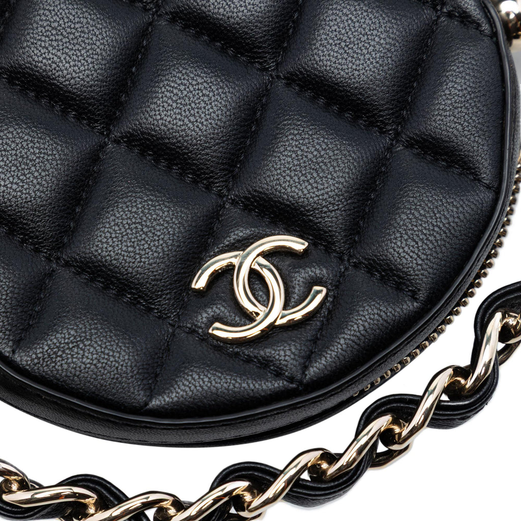 Chanel CC Quilted Lambskin Round Chain Around Clutch With Chain