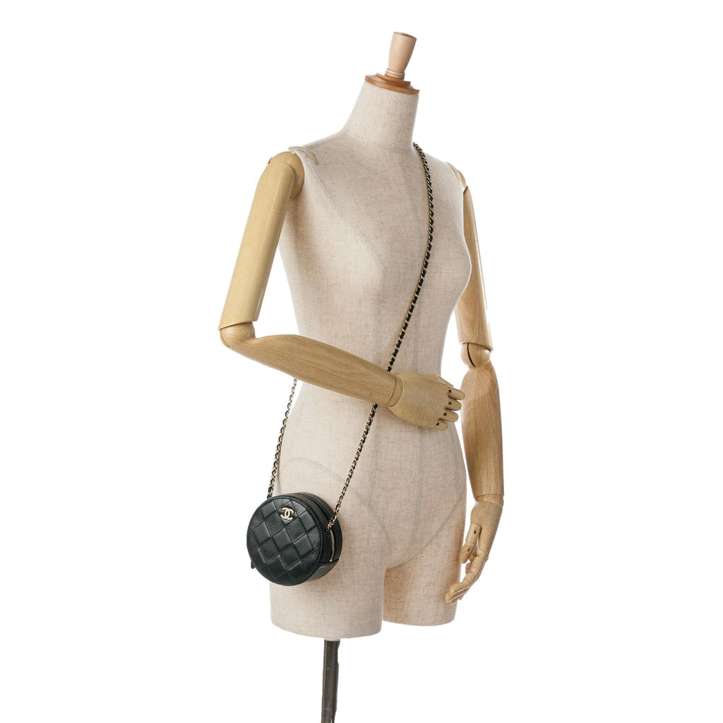 Chanel CC Quilted Lambskin Round Clutch with Chain