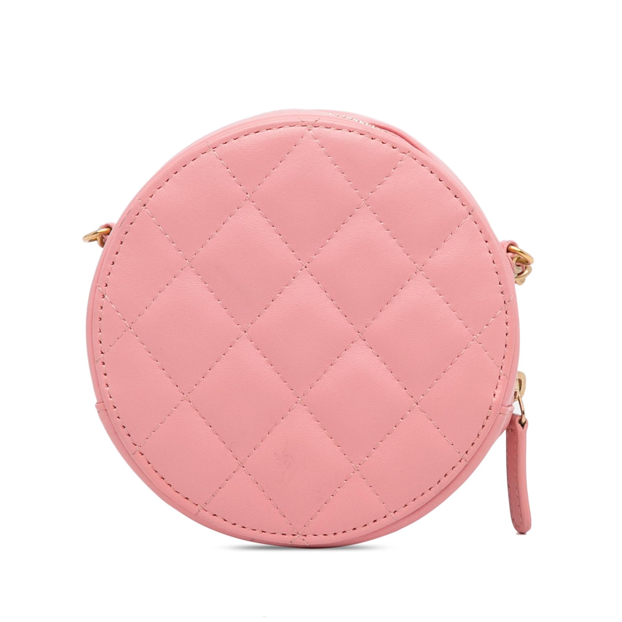 Chanel CC Quilted Lambskin Round Crossbody (SHG-pQfxfH)