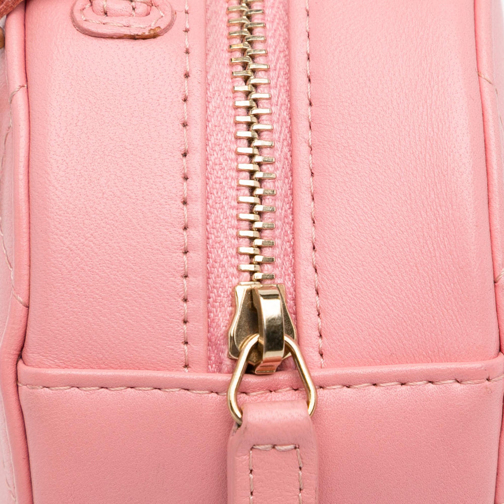 Chanel CC Quilted Lambskin Round Crossbody (SHG-pQfxfH)