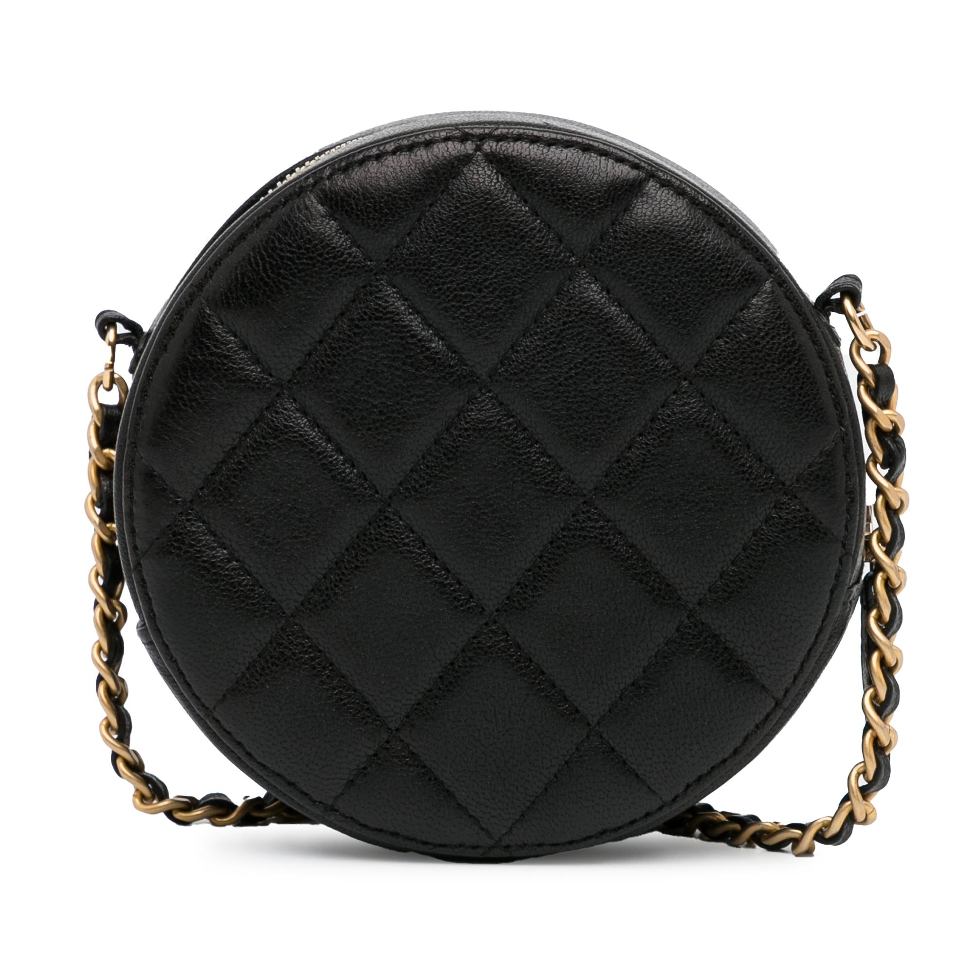 Chanel CC Quilted Lambskin Round Crossbody (SHG-33ZDhg)