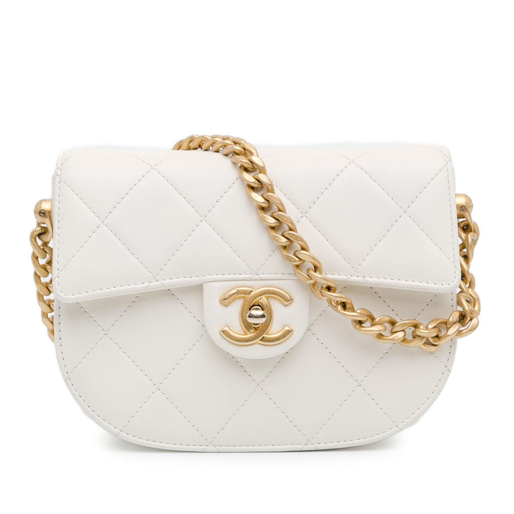 Chanel CC Quilted Lambskin Round Moon Messenger Flap (SHG-ZHZyok)