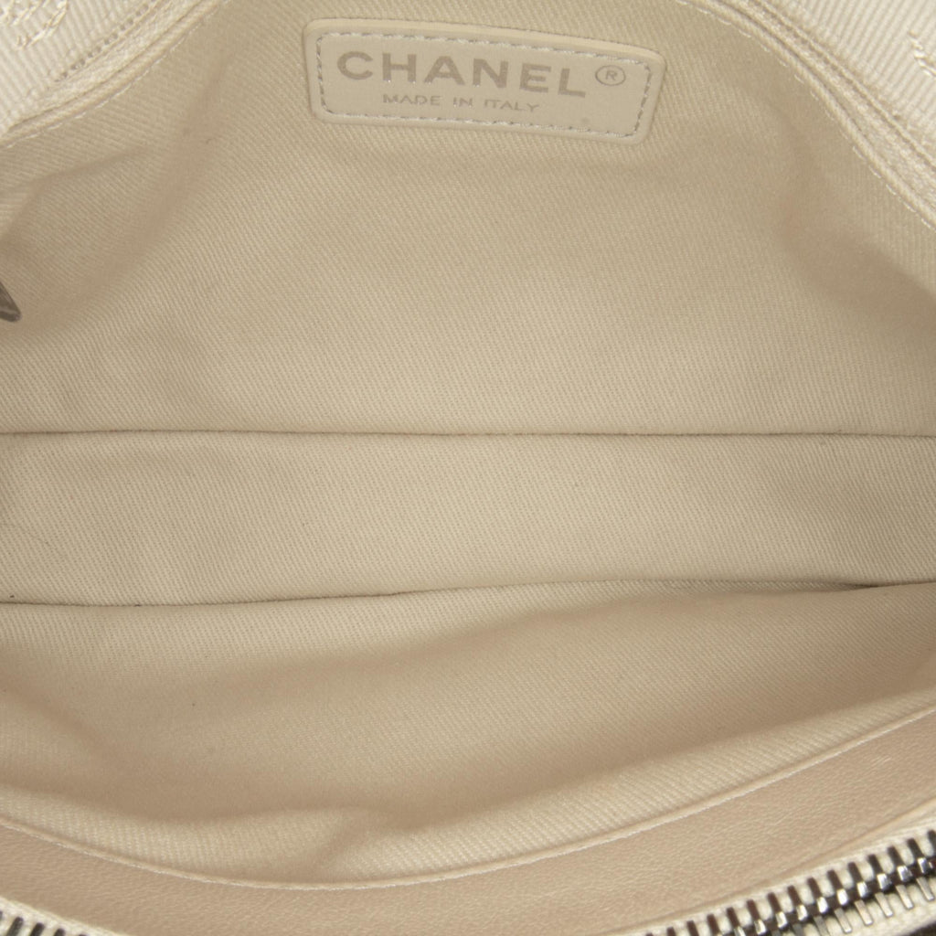 Chanel CC Quilted Lambskin Single Flap (SHG-srjhdn)