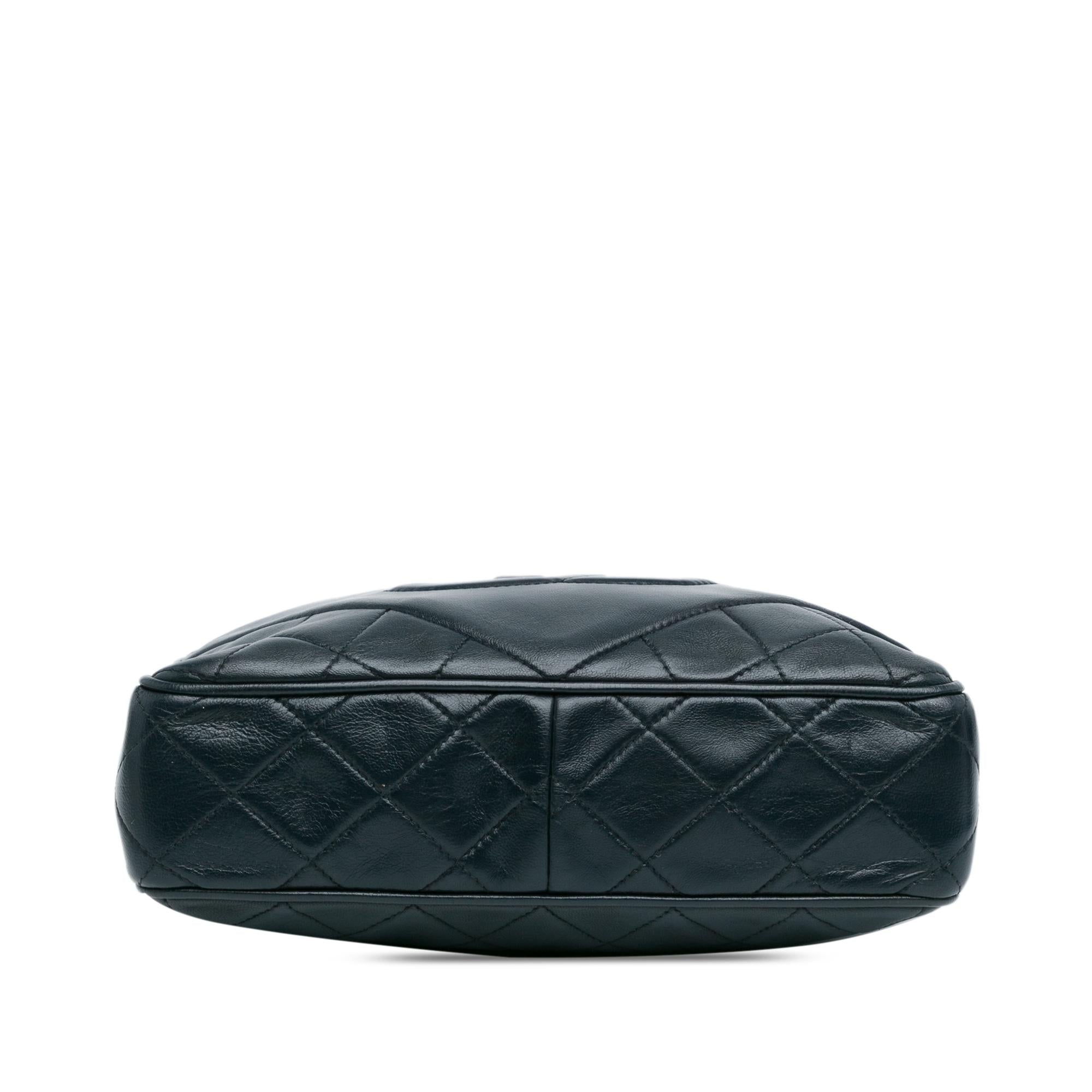 Chanel CC Quilted Lambskin Tassel Camera Bag (SHG-P5tGZz)