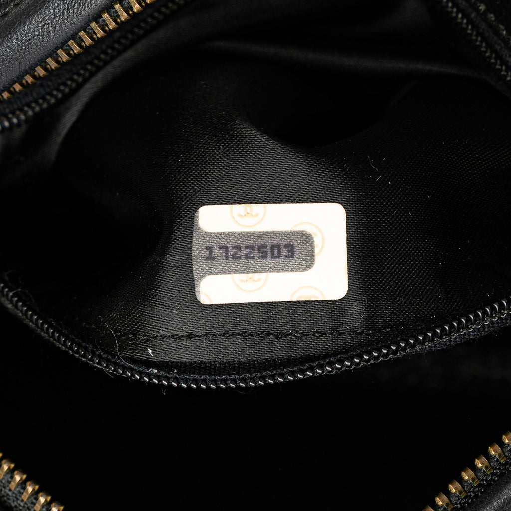 Chanel CC Quilted Lambskin Tassel Camera Bag (SHG-d6zIzs)