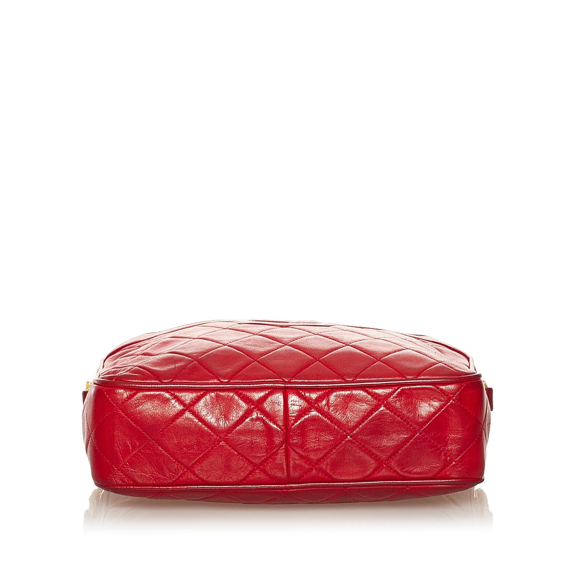 Chanel CC Quilted Lambskin Tassel Crossbody Bag (SHG-4oL2JE)