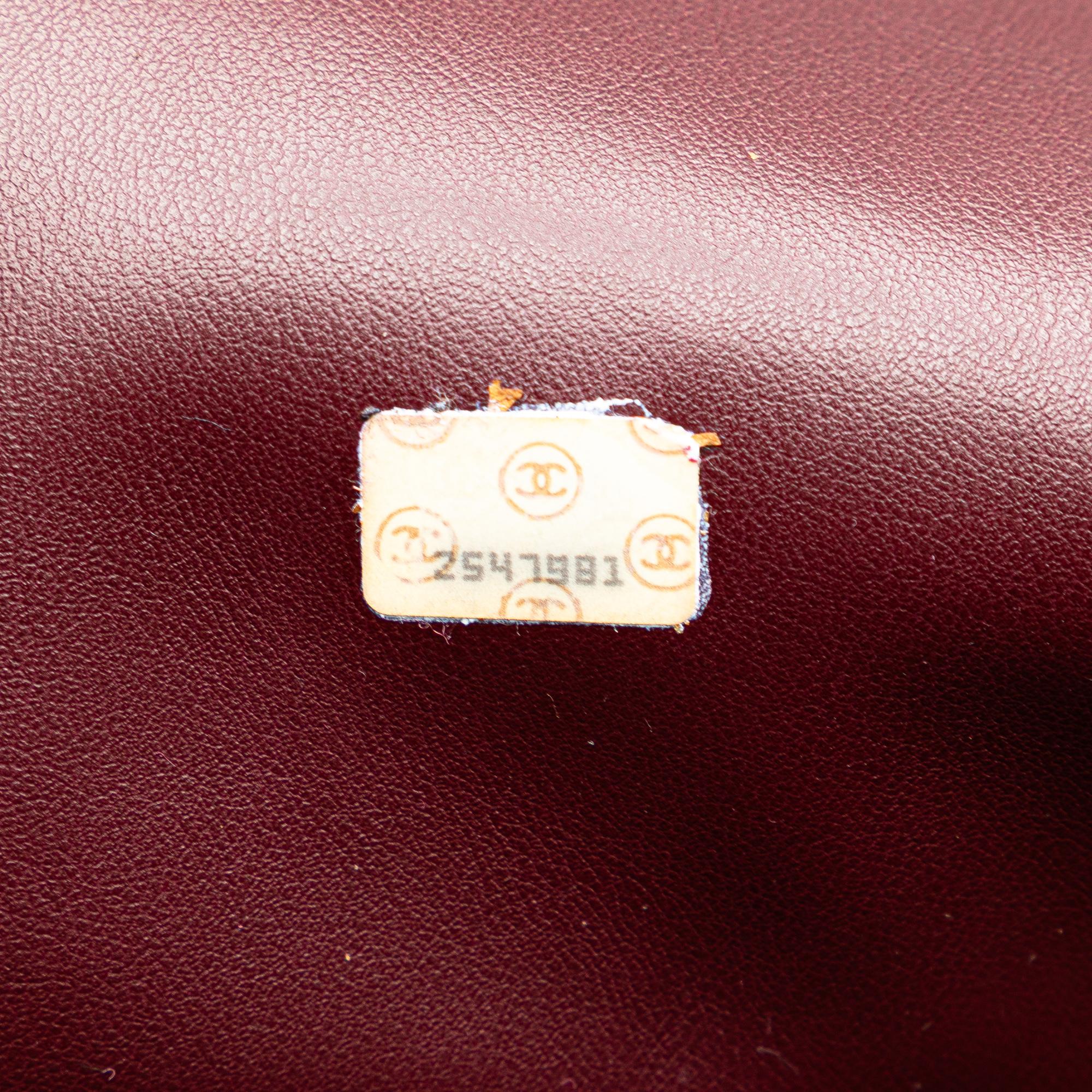 Chanel CC Quilted Lambskin Tote (SHG-uv9hyd)