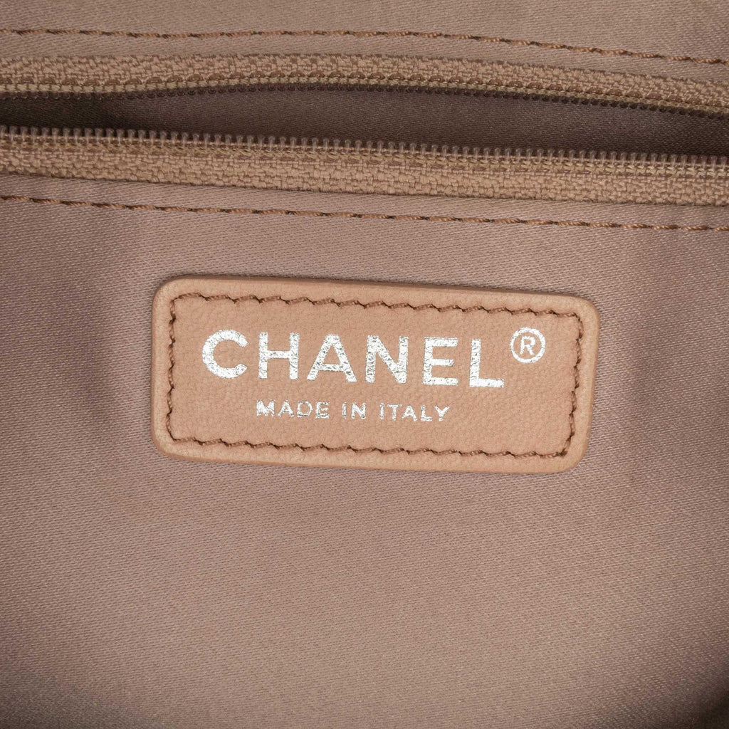 Chanel CC Quilted Lambskin Turnlock Flap (SHG-7D2P46)