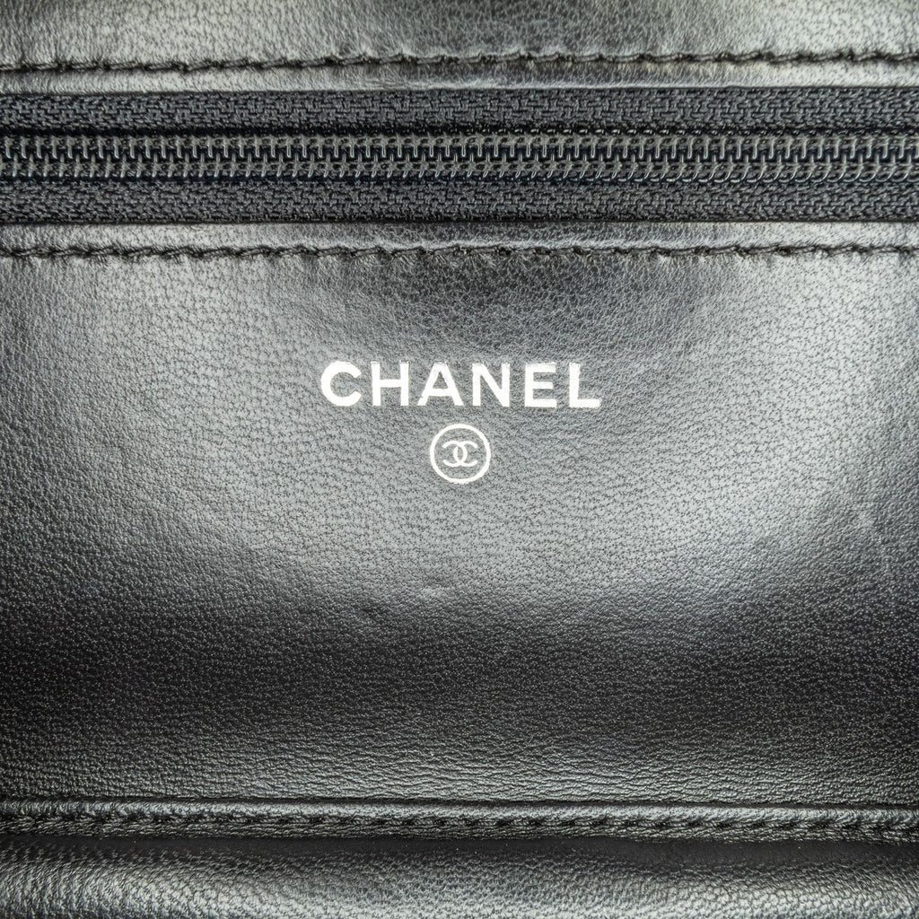 Chanel CC Quilted Lambskin Wallet On Chain (SHG-FJ9bzv)