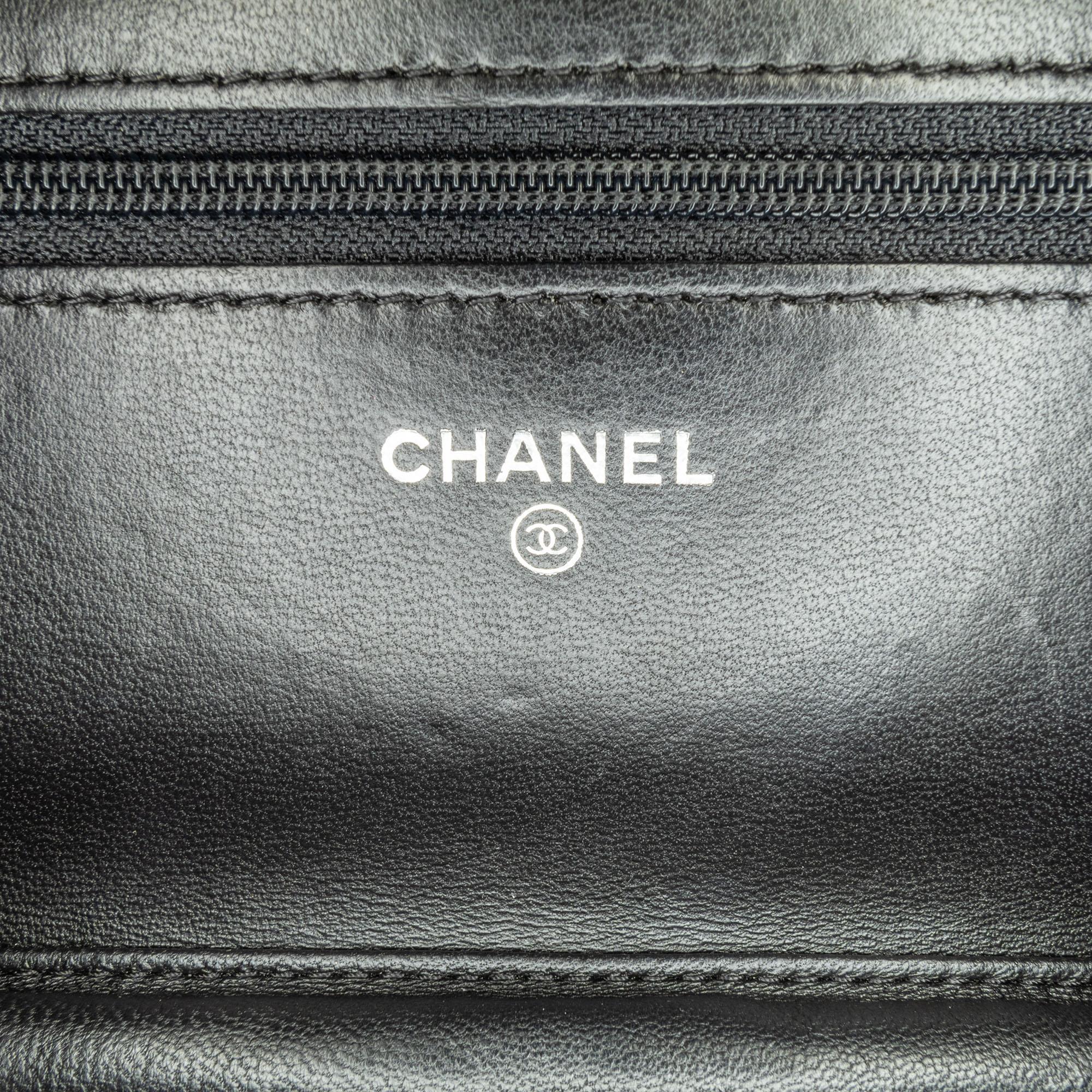 Chanel CC Quilted Lambskin Wallet On Chain (SHG-FJ9bzv)