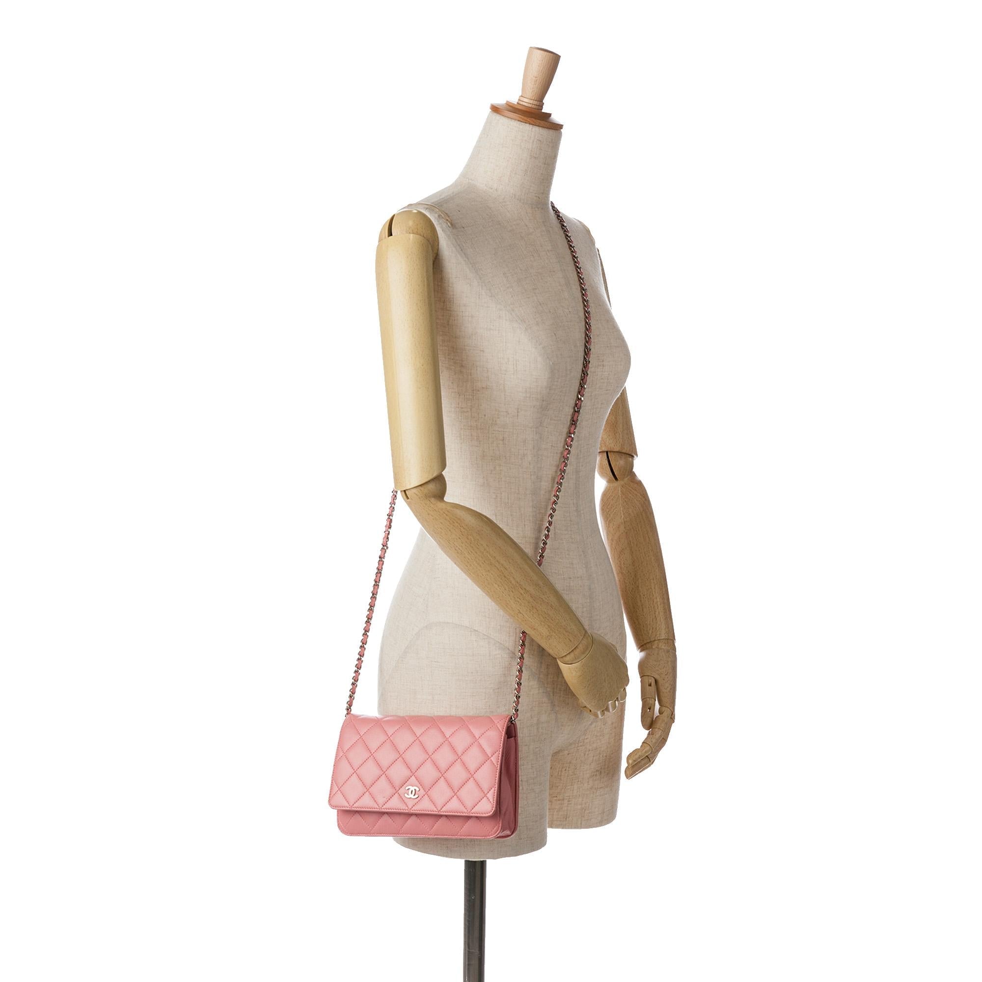 Chanel CC Quilted Lambskin Wallet On Chain (SHG-QKPR3a)