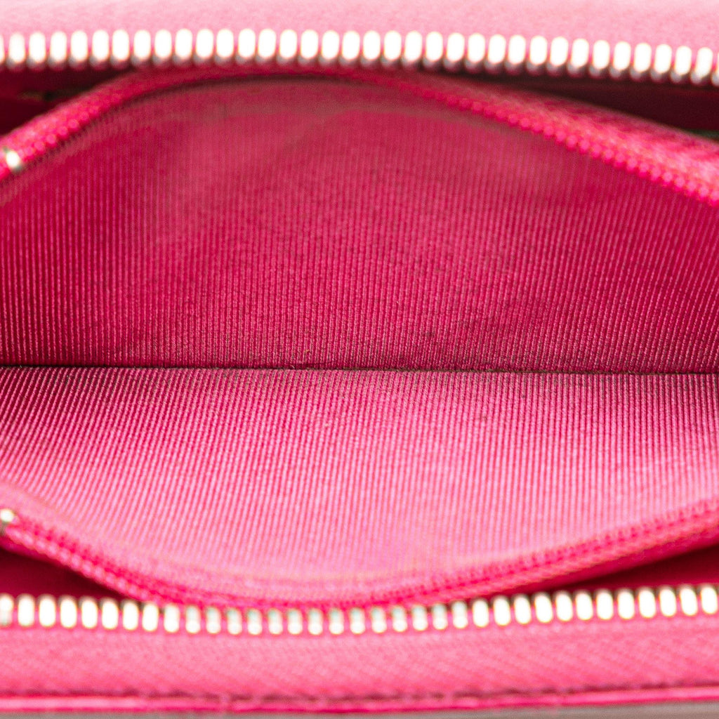 Chanel CC Quilted Lambskin Zip Around Wallet (SHG-TJpHnQ)