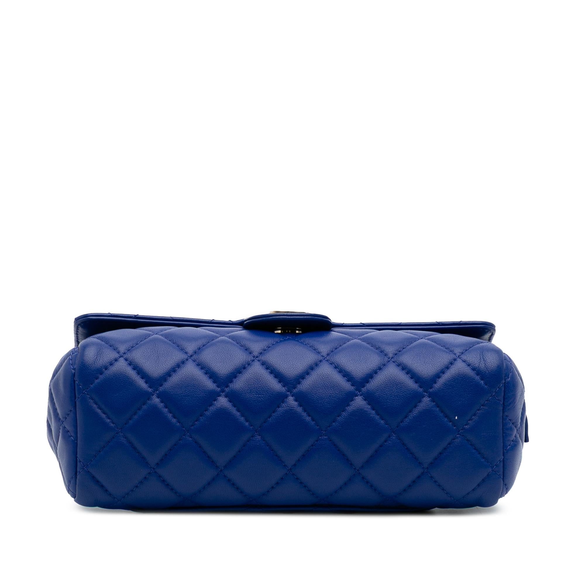 Chanel CC Quilted Lambskin Zip Vanity Flap