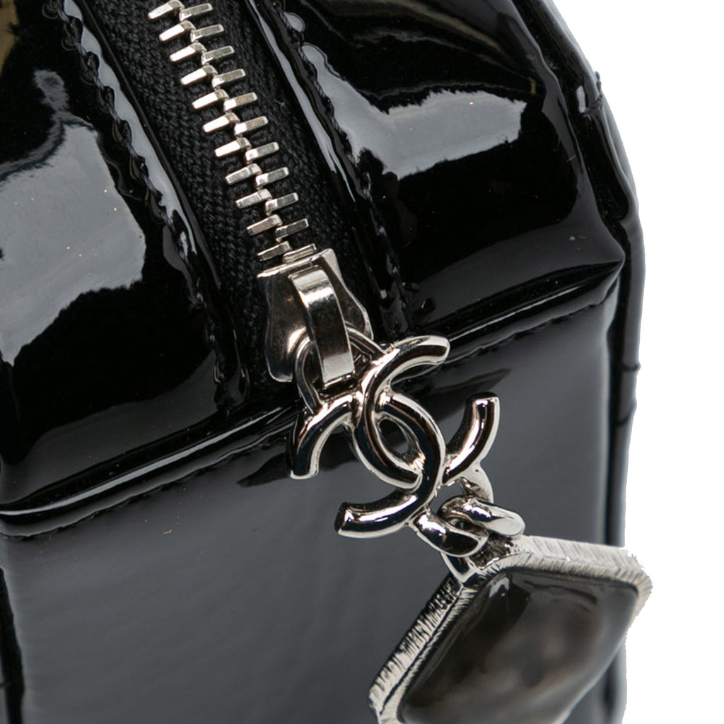 Chanel CC Quilted Patent Clutch With Chain