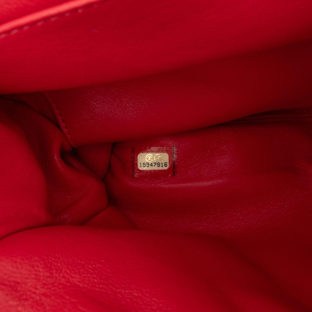Chanel CC Quilted Patent Clutch with Chain