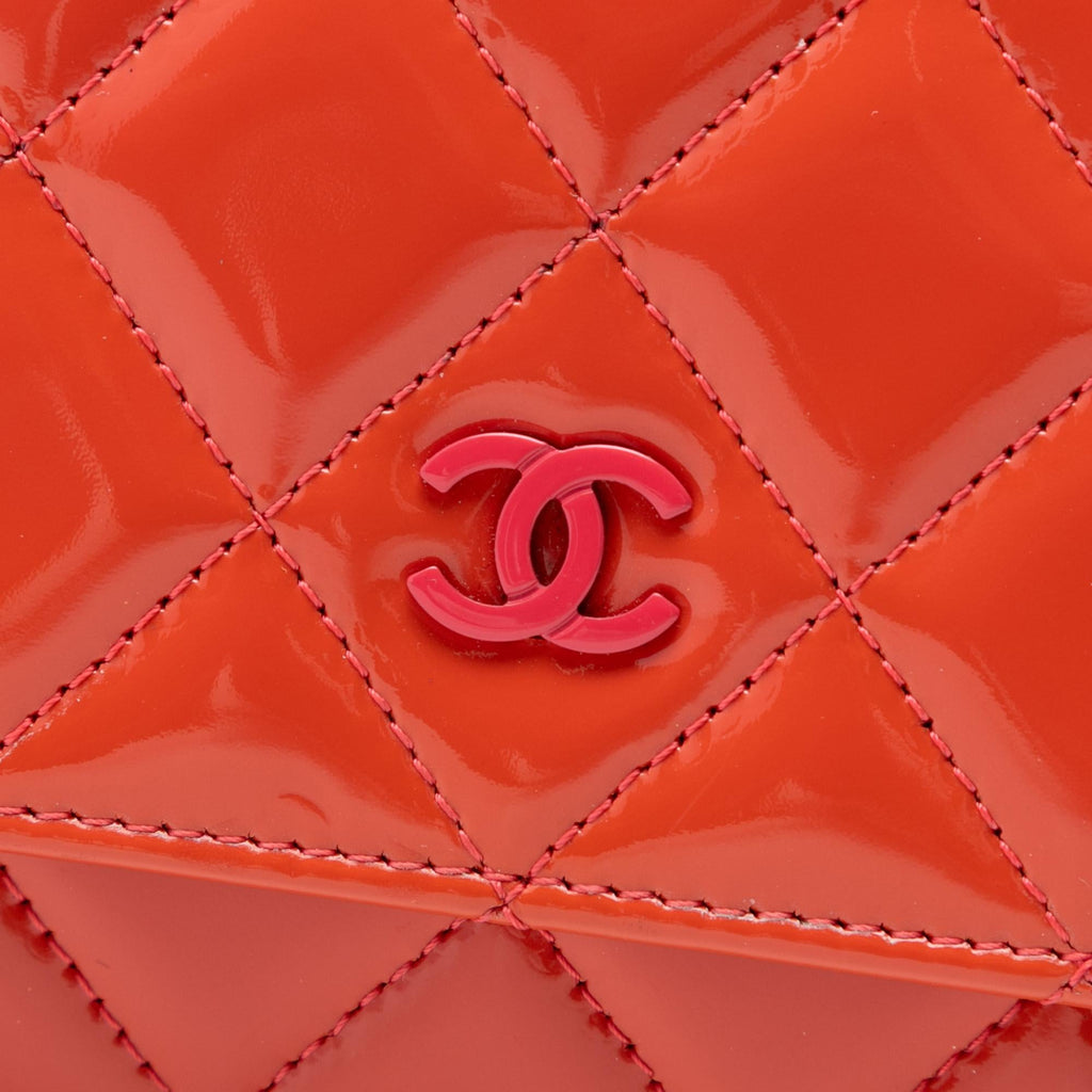 Chanel CC Quilted Patent Incognito Wallet On Chain