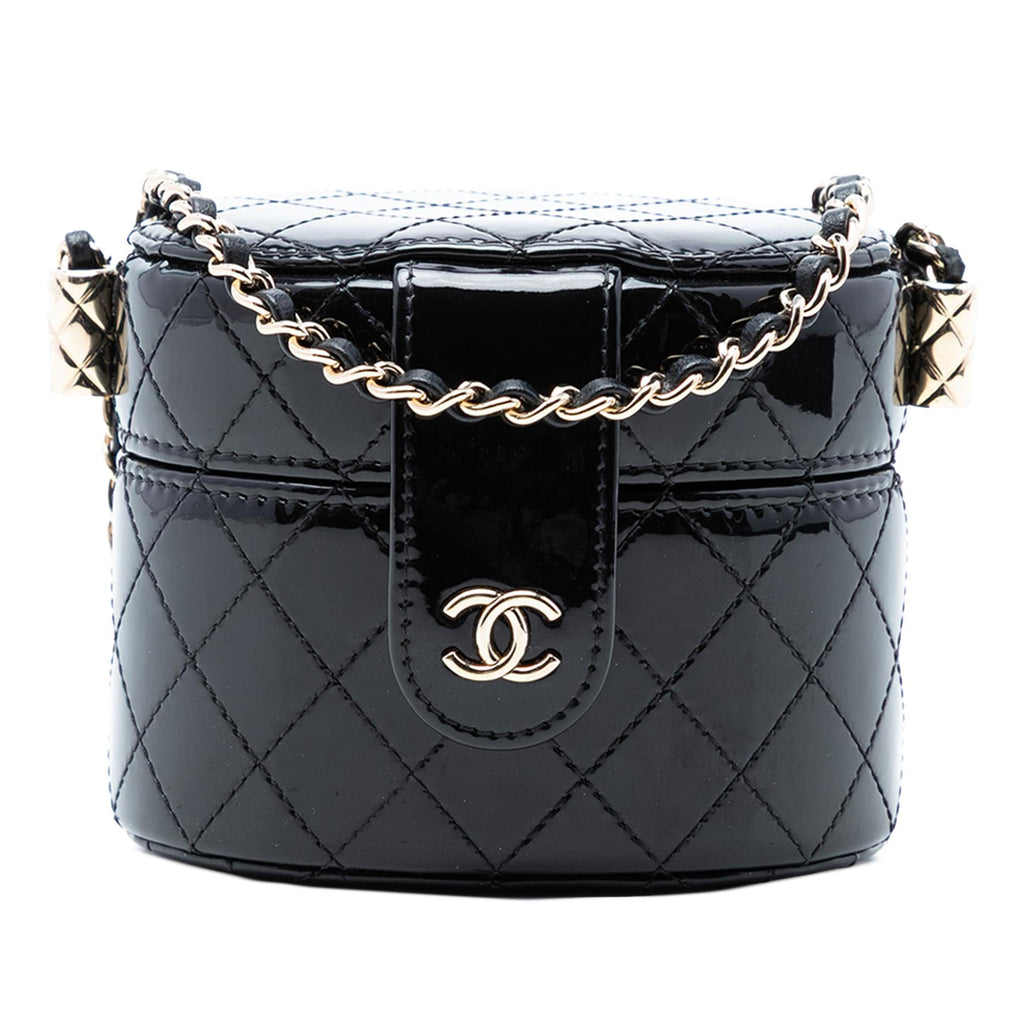Chanel CC Quilted Patent Vanity Case with Chain