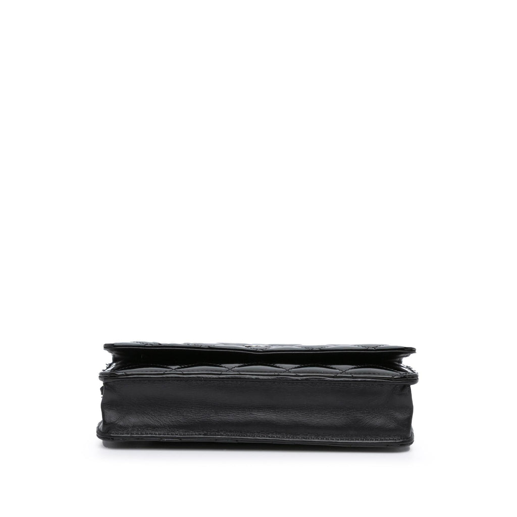Chanel CC Quilted Patent Wallet On Chain