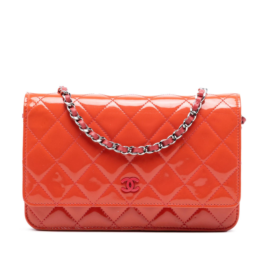 Chanel CC Quilted Patent Wallet On Chain