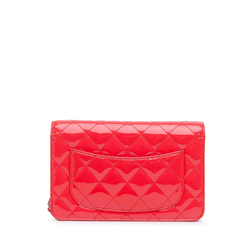 Chanel CC Quilted Patent Wallet on Chain (SHG-JFP2pp)