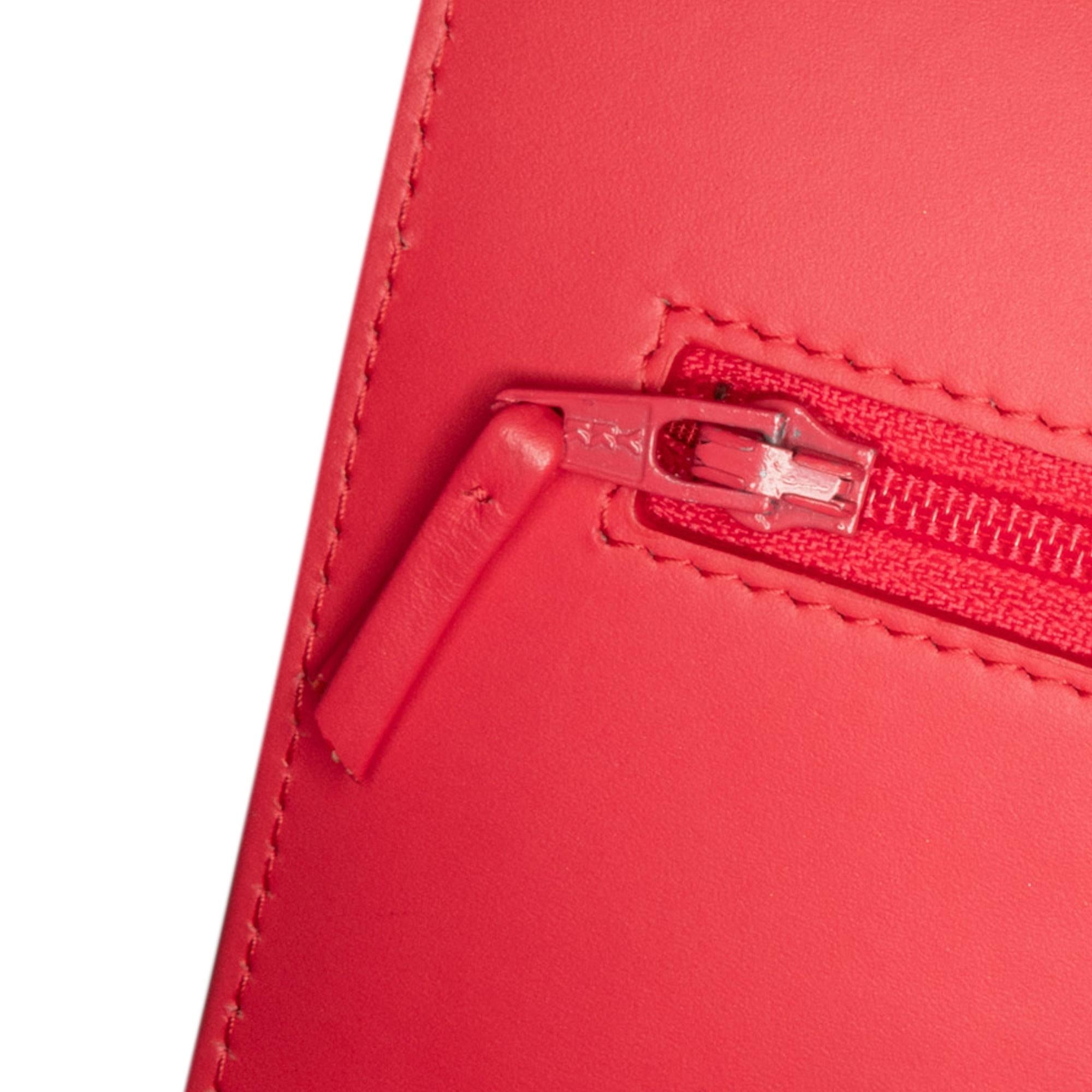 Chanel CC Quilted Patent Wallet on Chain (SHG-JFP2pp)