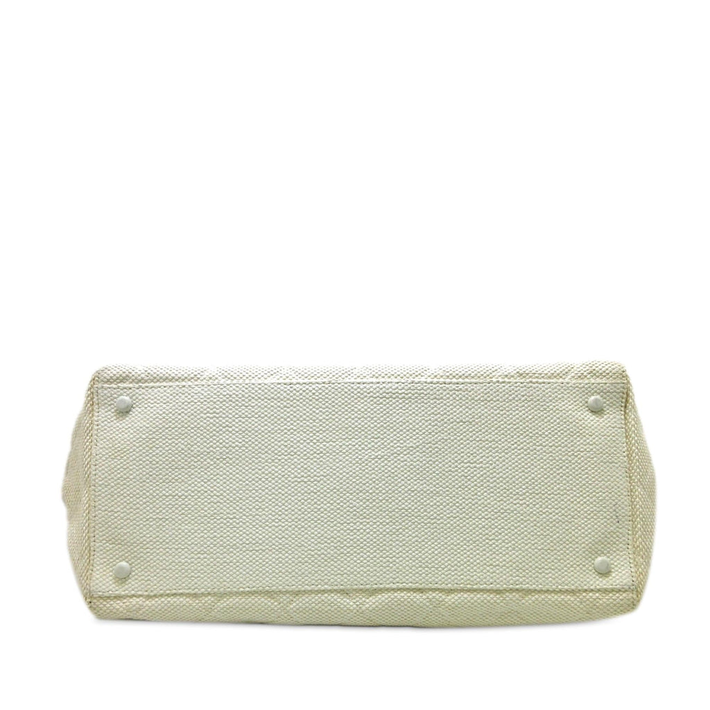 Chanel CC Quilted Straw Tote (SHG-mpcTma)