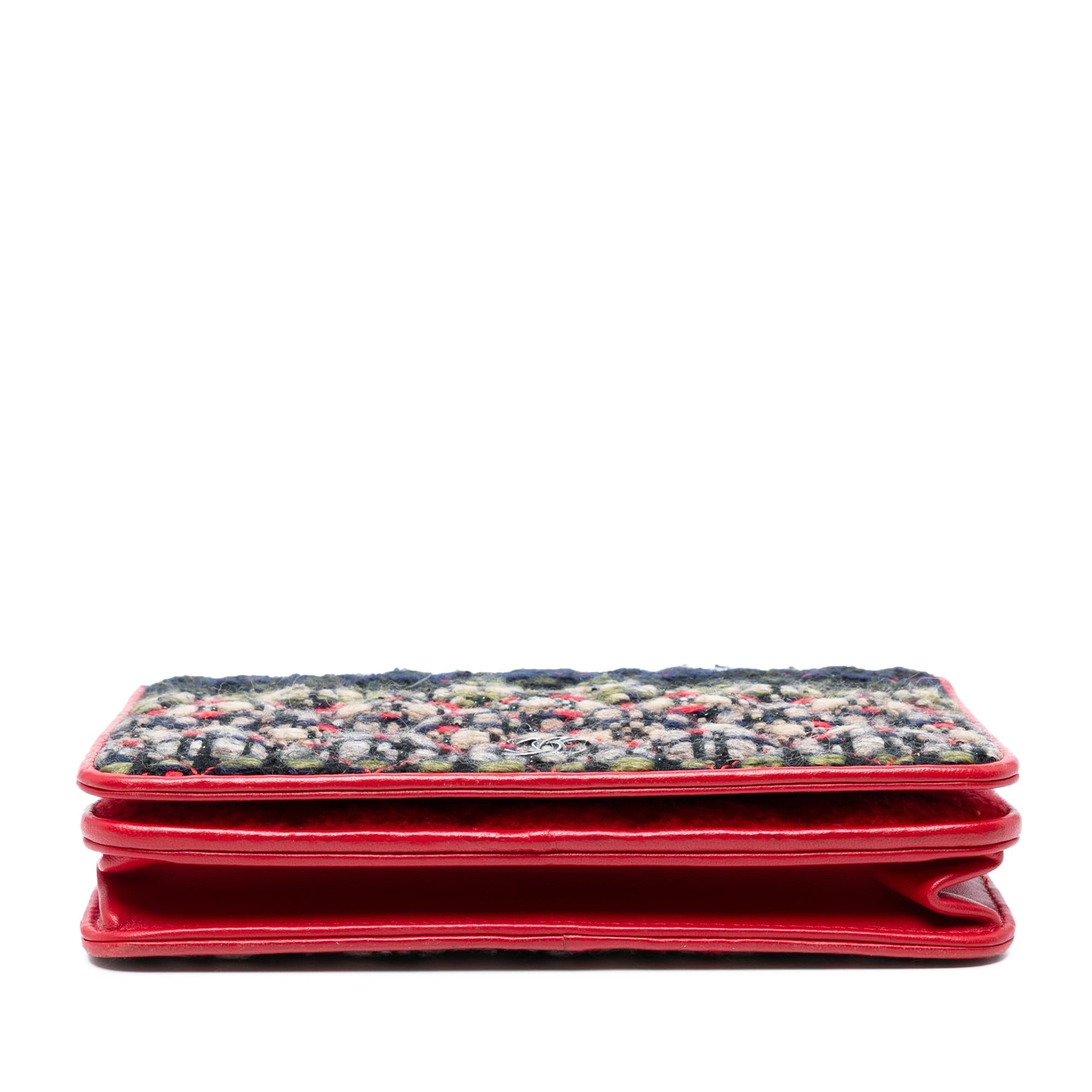 Chanel CC Quilted Tweed Wallet On Chain