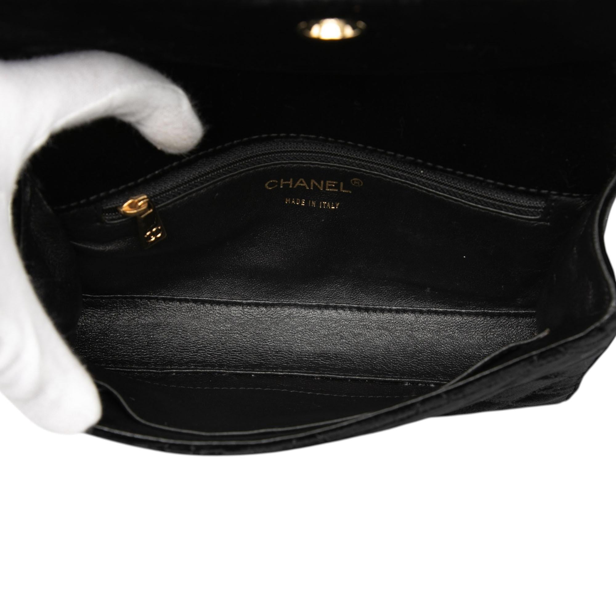 Chanel CC Quilted Velvet Chain Shoulder Bag