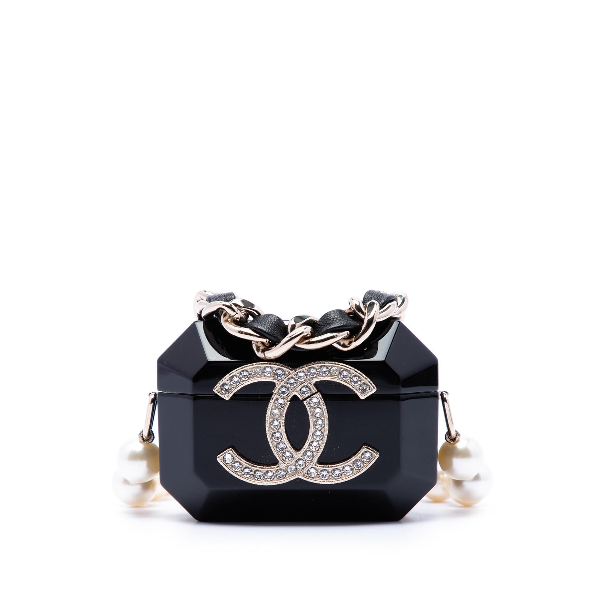 Chanel CC Resin Crystal Faux Pearl Airpods Pro Holder Necklace Bag