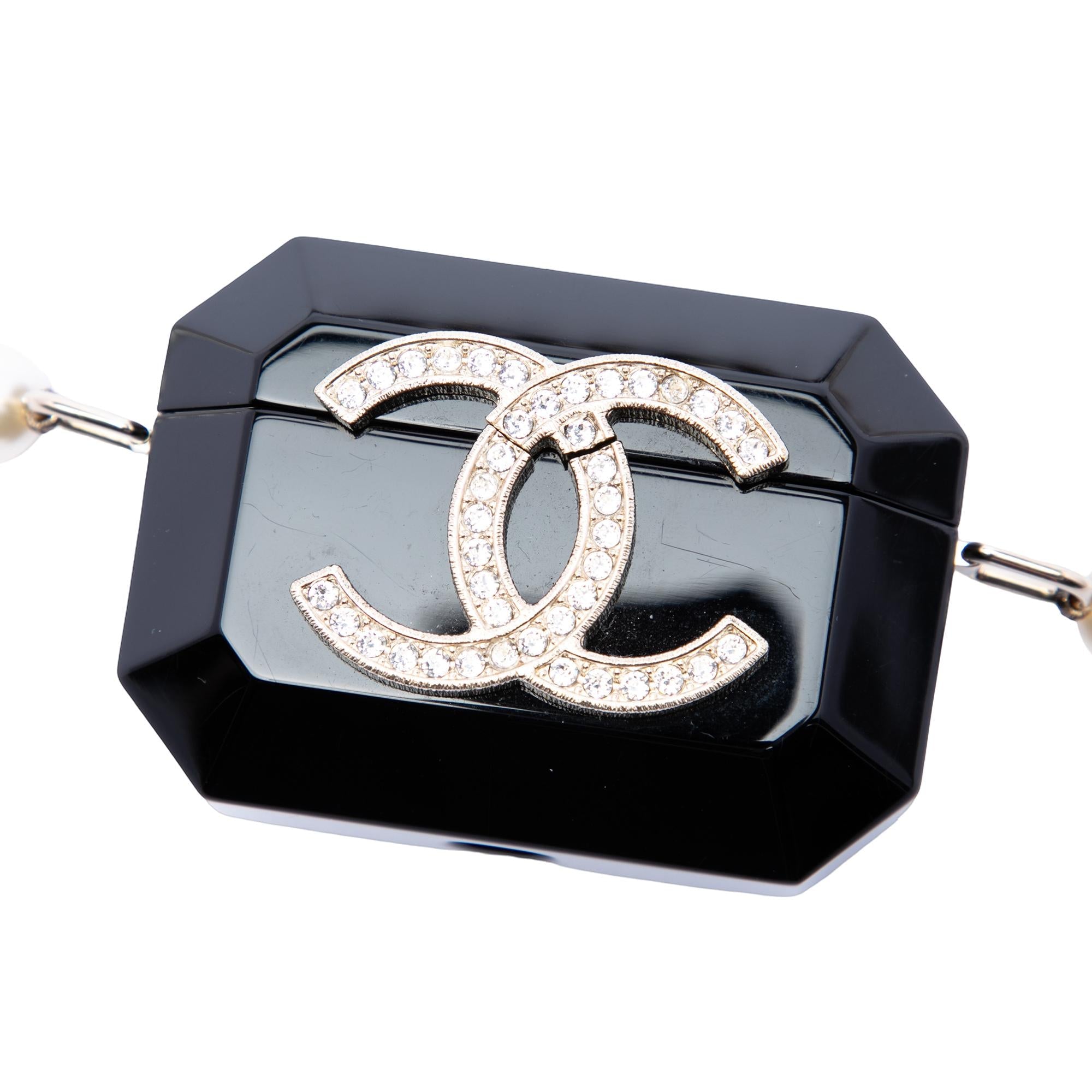Chanel CC Resin Crystal Faux Pearl Airpods Pro Holder Necklace Bag